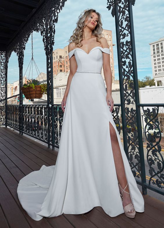 Last Dress In Store; Size: 14 Color: Ivory | Ashley & Justin - 10741