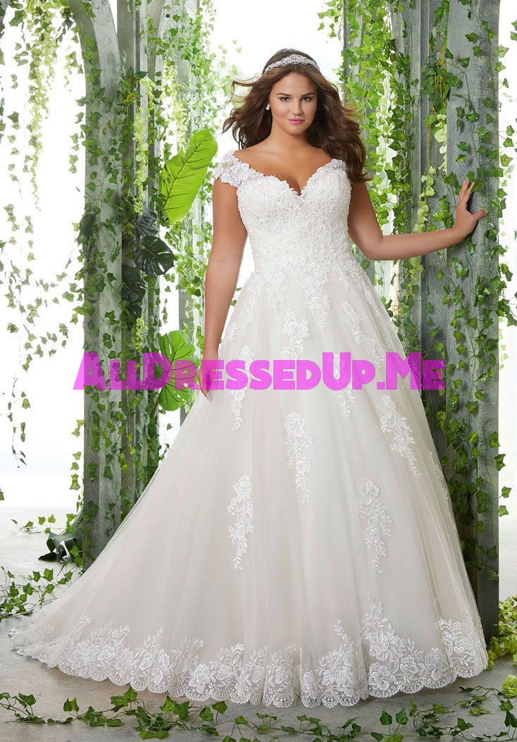 Julietta - Pamela - 3254 - Cheron's Bridal, Wedding Gown - Morilee Julietta - - Wedding Gowns Dresses Chattanooga Hixson Shops Boutiques Tennessee TN Georgia GA MSRP Lowest Prices Sale Discount