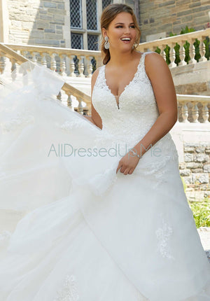 Julietta - Sharona - 3284 - Cheron's Bridal, Wedding Gown - Morilee Julietta - - Wedding Gowns Dresses Chattanooga Hixson Shops Boutiques Tennessee TN Georgia GA MSRP Lowest Prices Sale Discount