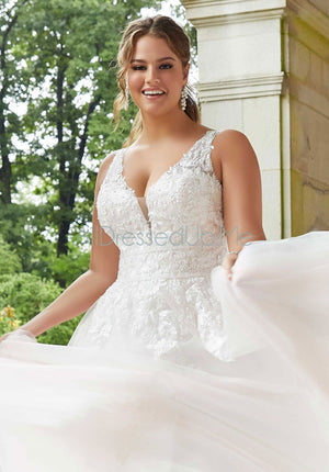 Julietta - Sigourney - 3286 - Cheron's Bridal, Wedding Gown - Morilee Julietta - - Wedding Gowns Dresses Chattanooga Hixson Shops Boutiques Tennessee TN Georgia GA MSRP Lowest Prices Sale Discount