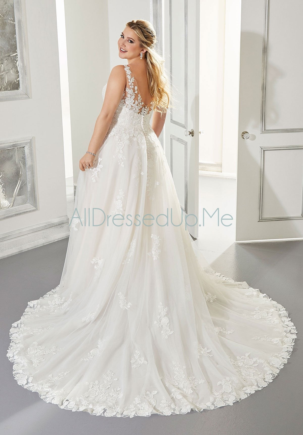 Julietta - Arlene - 3302 - Cheron's Bridal, Wedding Gown - Morilee Julietta - - Wedding Gowns Dresses Chattanooga Hixson Shops Boutiques Tennessee TN Georgia GA MSRP Lowest Prices Sale Discount