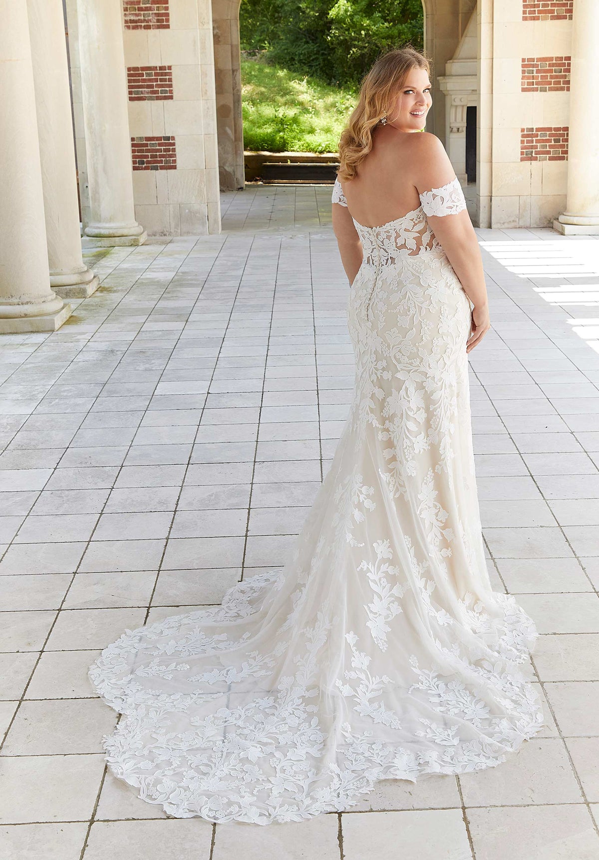 Julietta - 3345 - Elizabeth - Cheron's Bridal, Wedding Gown - Morilee Julietta - - Wedding Gowns Dresses Chattanooga Hixson Shops Boutiques Tennessee TN Georgia GA MSRP Lowest Prices Sale Discount