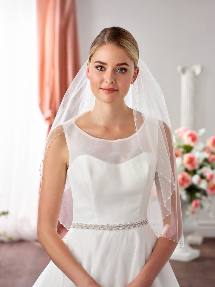 9136 - Cheron's Bridal, Veil