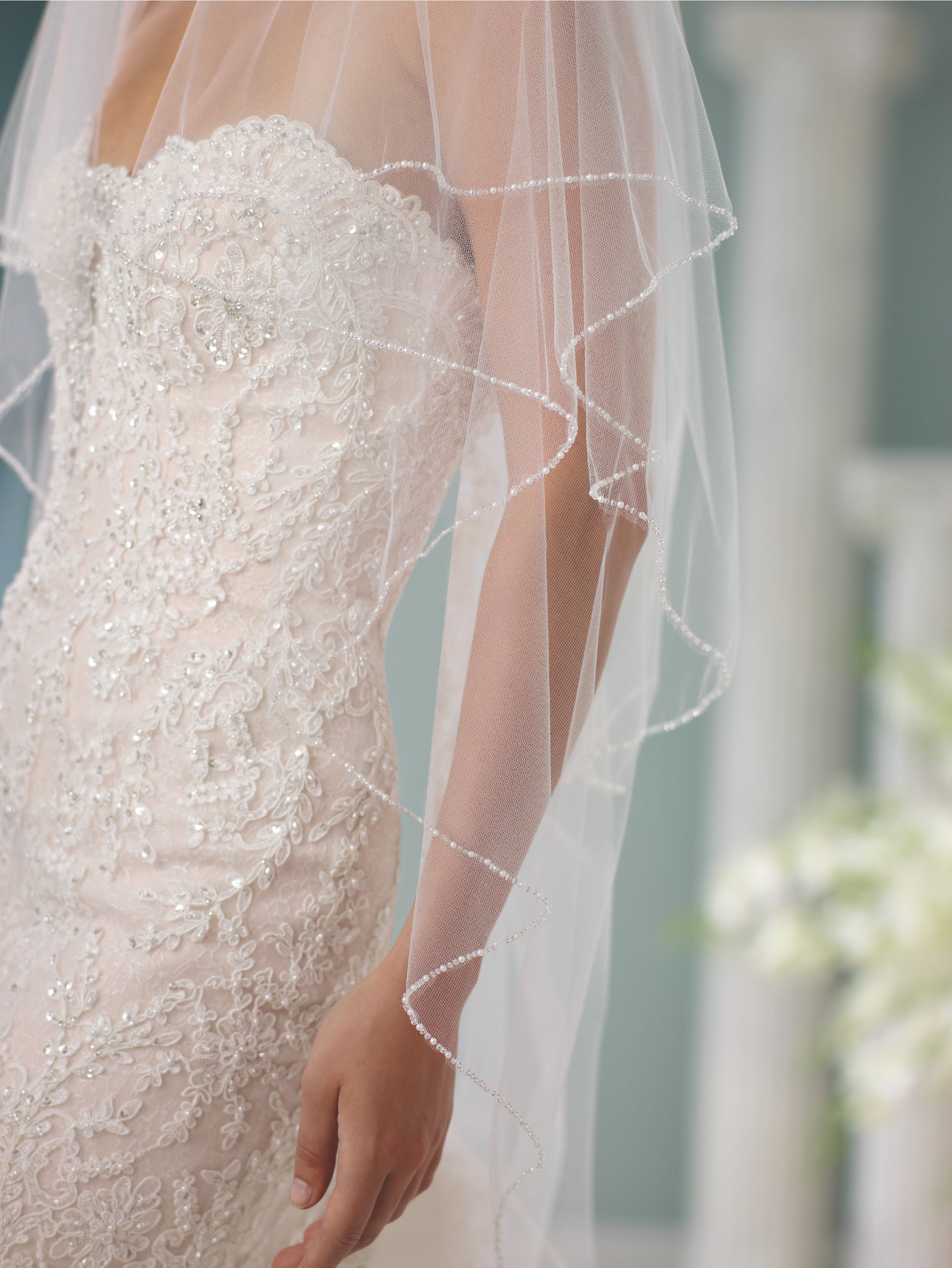 9841 - Cheron's Bridal, Veil